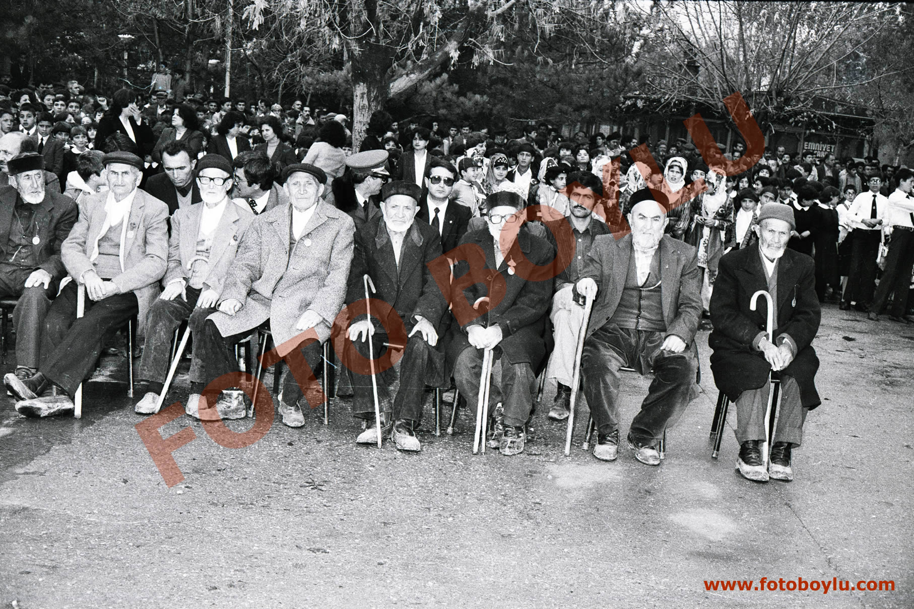 Yalvaç'ın Yakın Tarihine Seyahat